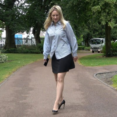 the clack of her stiletto