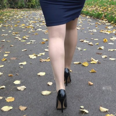 getting a fix on her heels