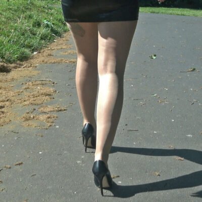 tight skirt, high heel