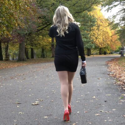 in heels, fashion girl