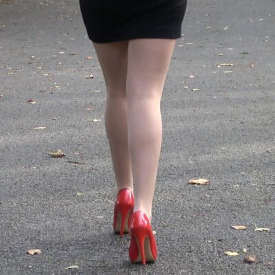 in heels, fashion girl