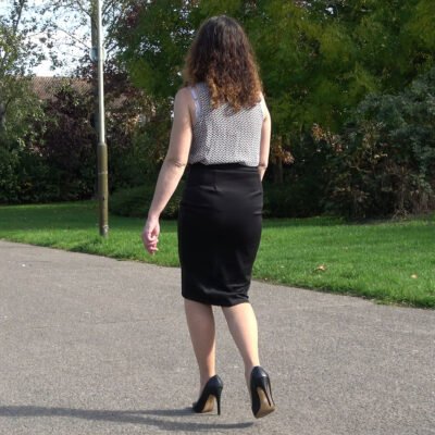 leg and heel dance together