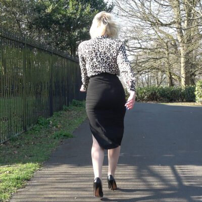 Her Marilyn Heel slips